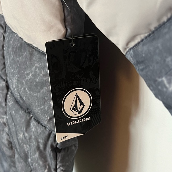 Volcom Hooded Fleece Lined Baby Snowsuit NWT - Picture 10 of 14